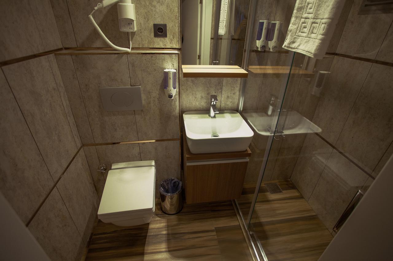 Hotel Iz İzmir Ngoại thất bức ảnh